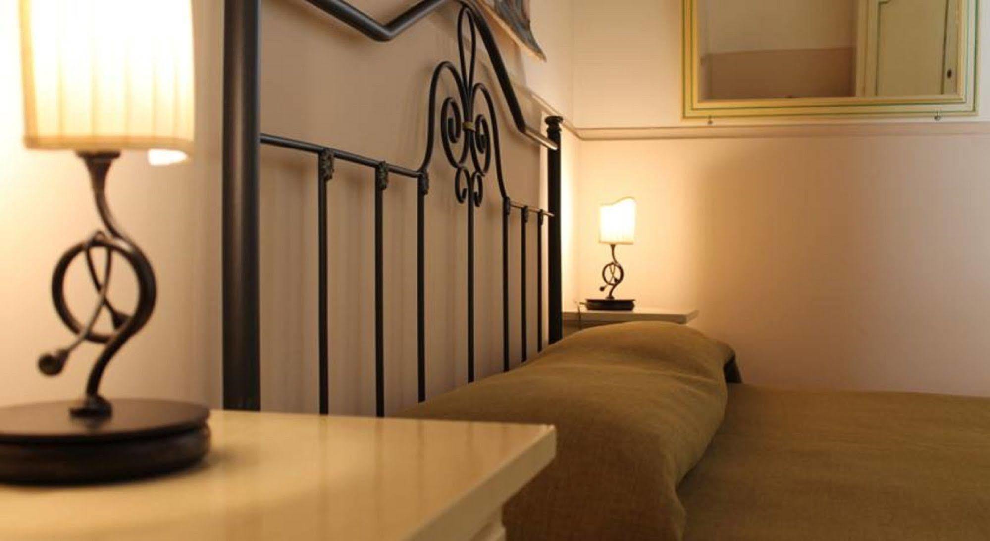 Villa Teresa Modica Eksteriør bilde
